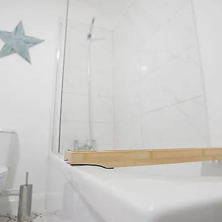 Apartament Seaside Haven On Newcomen Grove, Retreat *