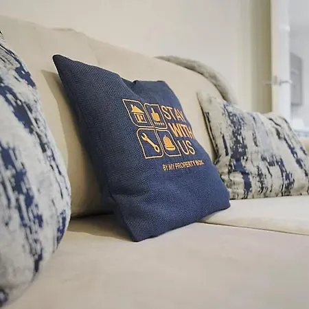 Seaside Haven On Newcomen Grove, Retreat Daire *
